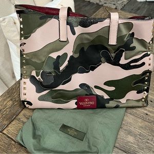 *SOLD*Valentino Garavani Tote